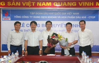 DMC tổ chức Lễ công bố và trao Quyết định kéo dài thời gian giữ chức vụ Phó Tổng Giám đốc và bổ nhiệm Phó Tổng Giám đốc mới.